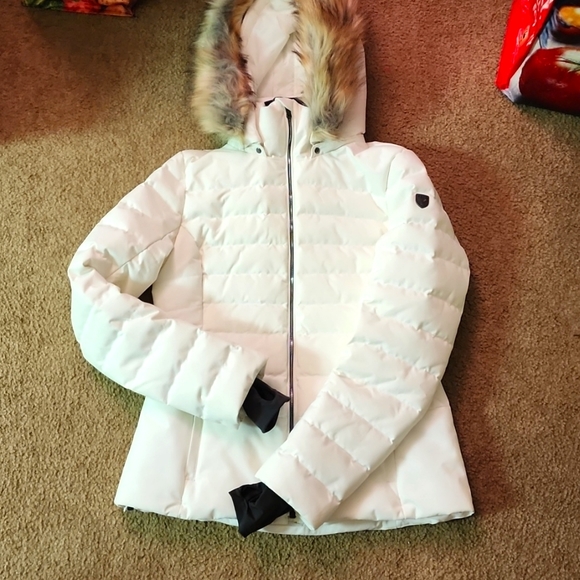 Fera Jackets & Blazers - NWOT Fera Faux Fur Heavy Duty Winter Jacket Prestine Condition!  8